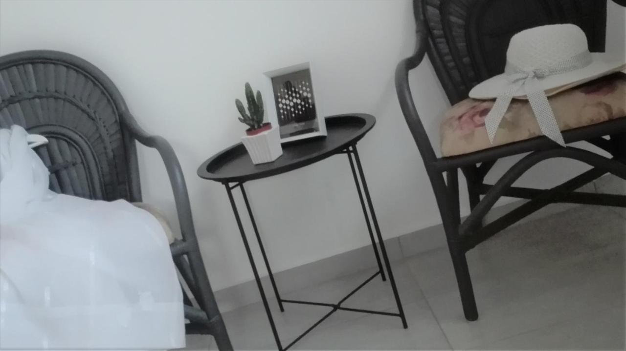 New Sea Escape Boutique Apt-Agii Aposto Li Beach La Canea Esterno foto